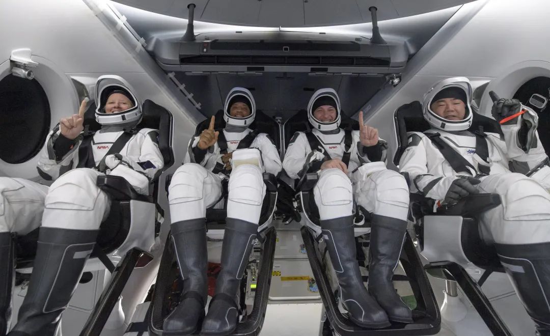 SpaceX 首次太空飞行的四名航天员